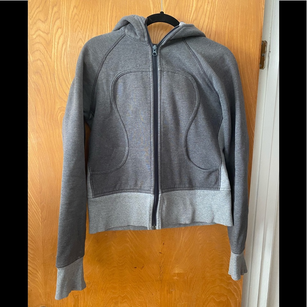 LULULEMON Scuba hoodie gray color blocked 8